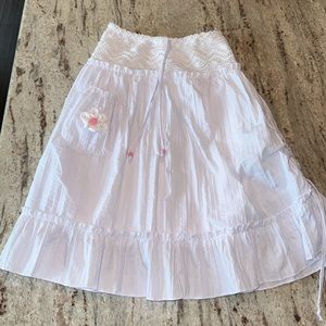 Girls size 6X white skirt